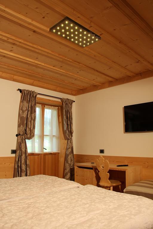 Jaegerhaus Agriturismo Cortina dʼAmpezzo Oda fotoğraf